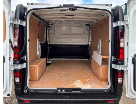 2020 Renault Trafic - photo 15