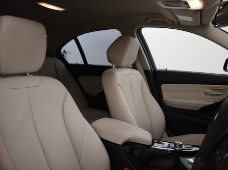 2017 BMW 3-Series - photo 10