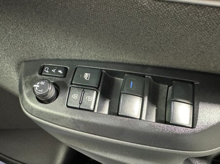 2020 Toyota Yaris Cross - photo 23