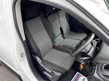2022 Citroen Berlingo - photo 11