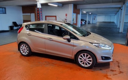 2016 Ford Fiesta - photo 9