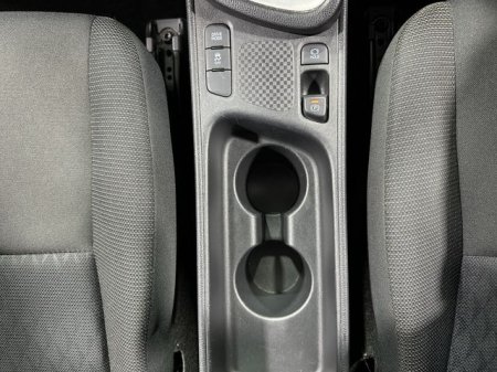 2021 Toyota Yaris Cross - photo 22