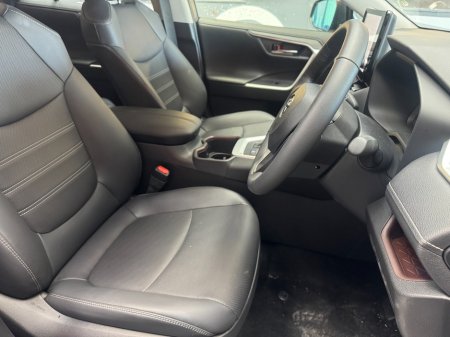 2024 Toyota RAV4 - photo 13