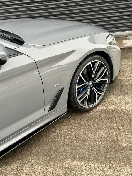 2021 BMW 5-Series - photo 14
