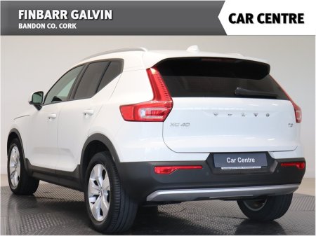 2020 Volvo XC40 - photo 2