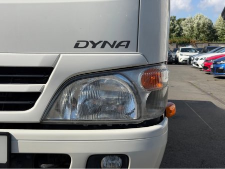 2015 Toyota Dyna - photo 10