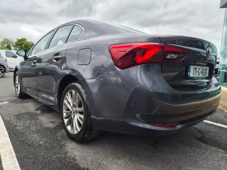 2017 Toyota Avensis - photo 6