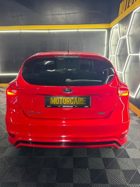 2017 Ford Focus - photo 11