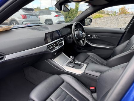2021 BMW 3-Series - photo 20