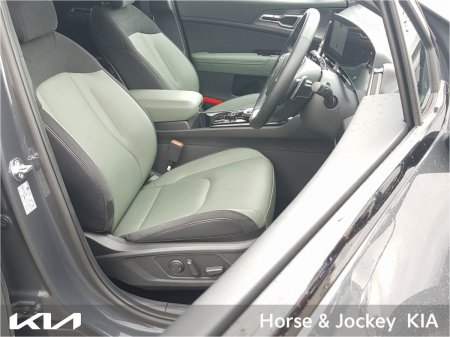 2025 Kia Sportage - photo 2