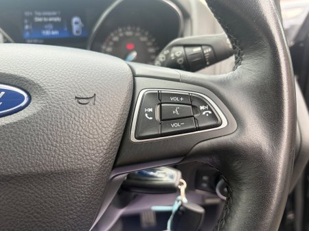 2015 Ford Focus - photo 19