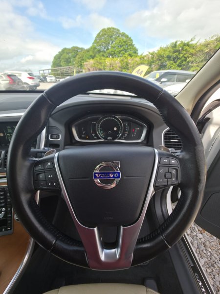 2016 Volvo XC60 - photo 15