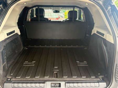 2023 Land Rover Discovery - photo 30