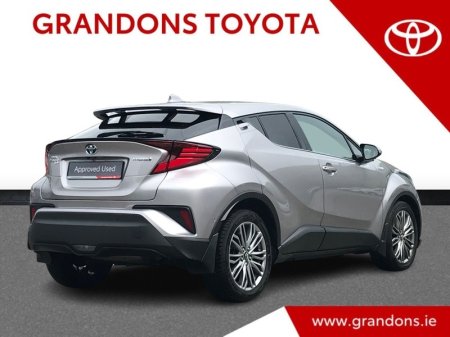 2022 Toyota C-HR - photo 2