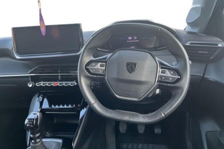 2024 Peugeot 208 - photo 10