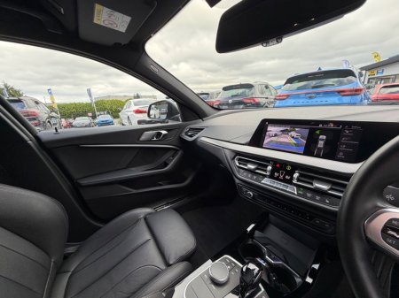 2021 BMW 1-Series - photo 25