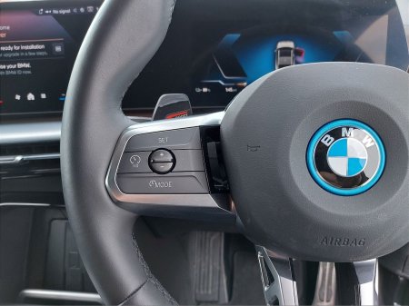 2025 BMW iX2 - photo 17