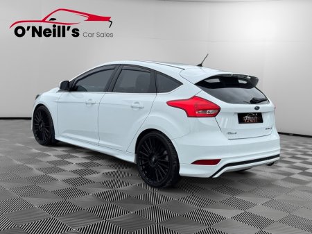 2015 Ford Focus - photo 6