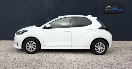 2021 Toyota Yaris - photo 18