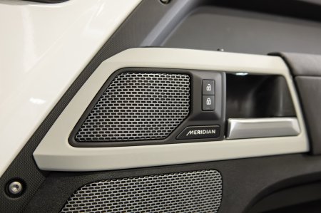 2022 Land Rover Defender - photo 15