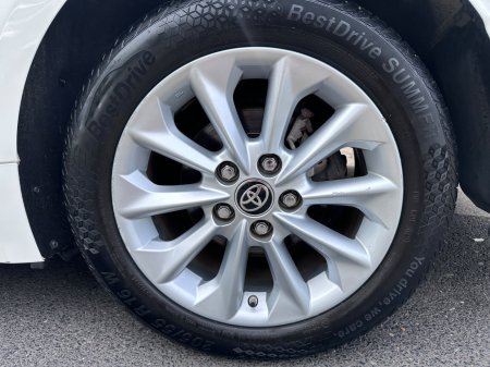 2021 Toyota Corolla - photo 17