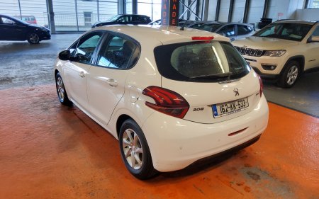 2016 Peugeot 208 - photo 5