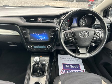 2017 Toyota Avensis - photo 12