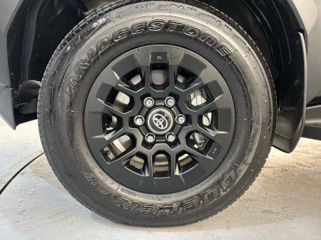 2027 Toyota Hilux - photo 11