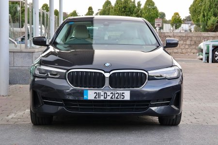 2021 BMW 5-Series - photo 6