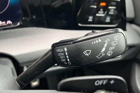 2026 Volkswagen Golf - photo 15