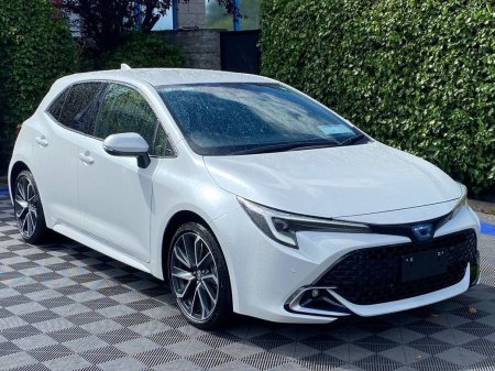 2025 Toyota Corolla - photo 15