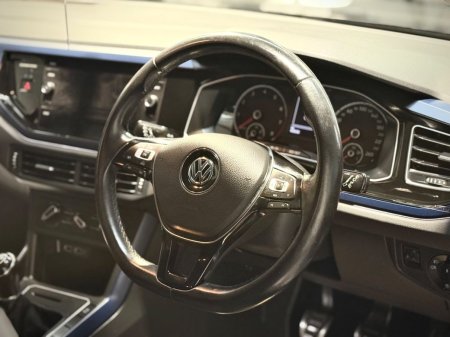 2021 Volkswagen Polo - photo 8