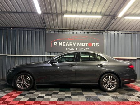 2021 Mercedes-Benz E-Class - photo 6