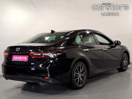 2021 Toyota Camry - photo 3