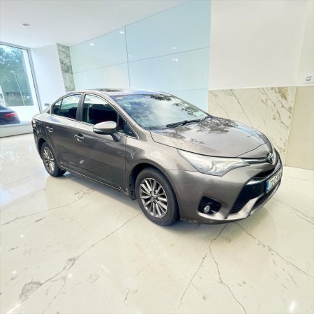 2017 Toyota Avensis - photo 9