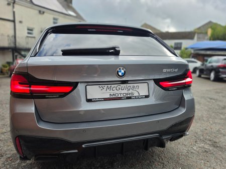 2022 BMW 5-Series - photo 21