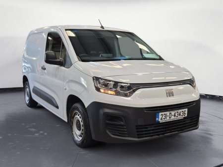 2023 Fiat Doblo - photo 3