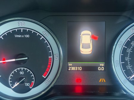 2017 Skoda Superb - photo 24