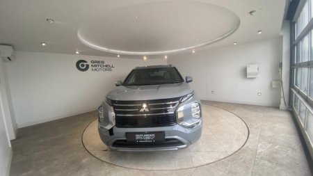 2026 Mitsubishi Outlander - photo 3