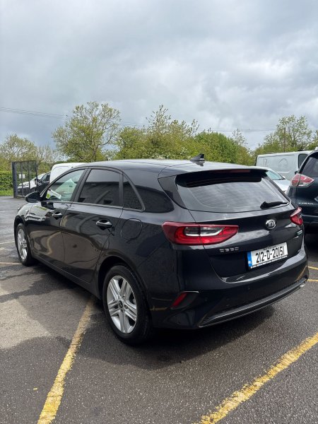 2021 Kia Ceed - photo 5