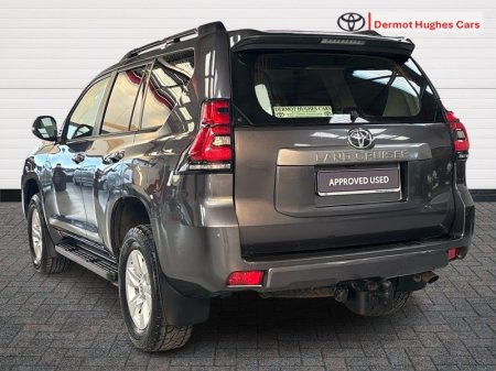 2022 Toyota Land Cruiser - photo 2