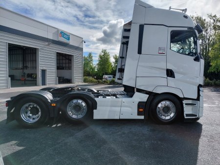 2024 Renault T-High - photo 6