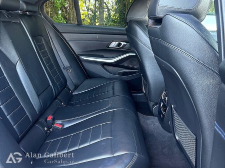 2021 BMW 3-Series - photo 10