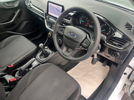 2023 Ford Fiesta - photo 6