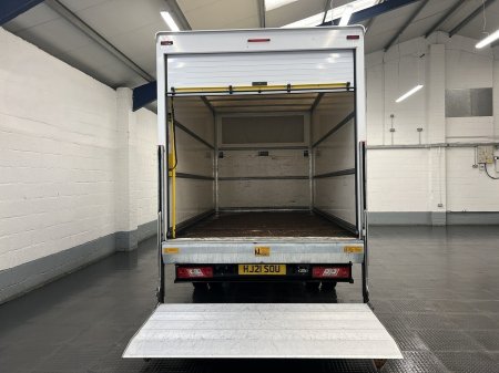 2021 Ford Transit - photo 2