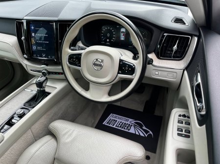 2018 Volvo XC60 - photo 18