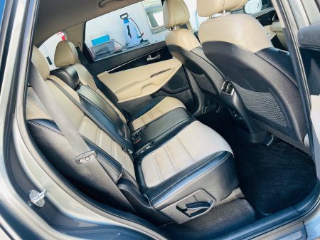 2017 Kia Sorento - photo 7