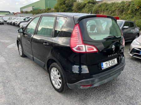 2011 Renault Scenic - photo 3