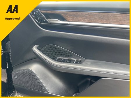 2024 Porsche Macan - photo 29
