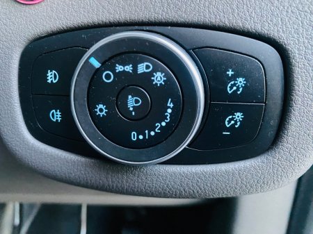 2022 Ford Transit Connect - photo 18